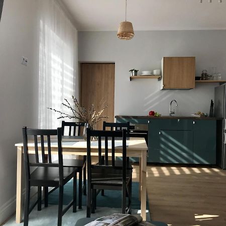 Apartamenty Zastava Włoszczowa Exteriör bild